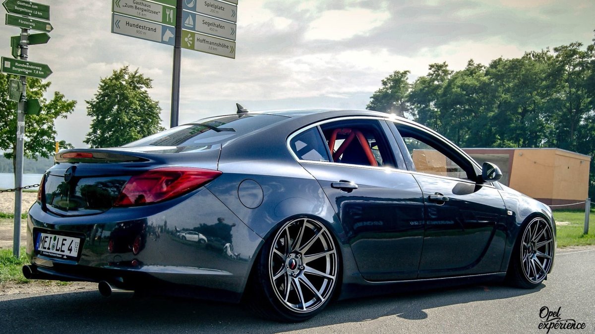 Opel Insignia stance