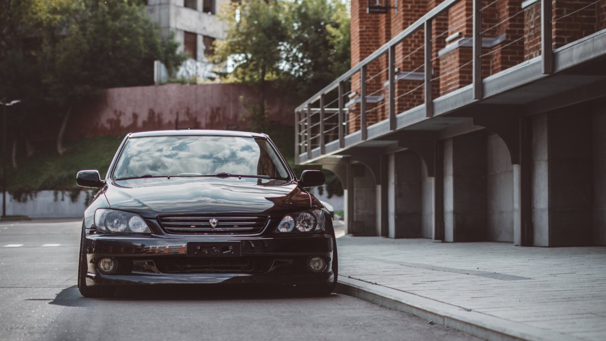 Lexus is 200 4к