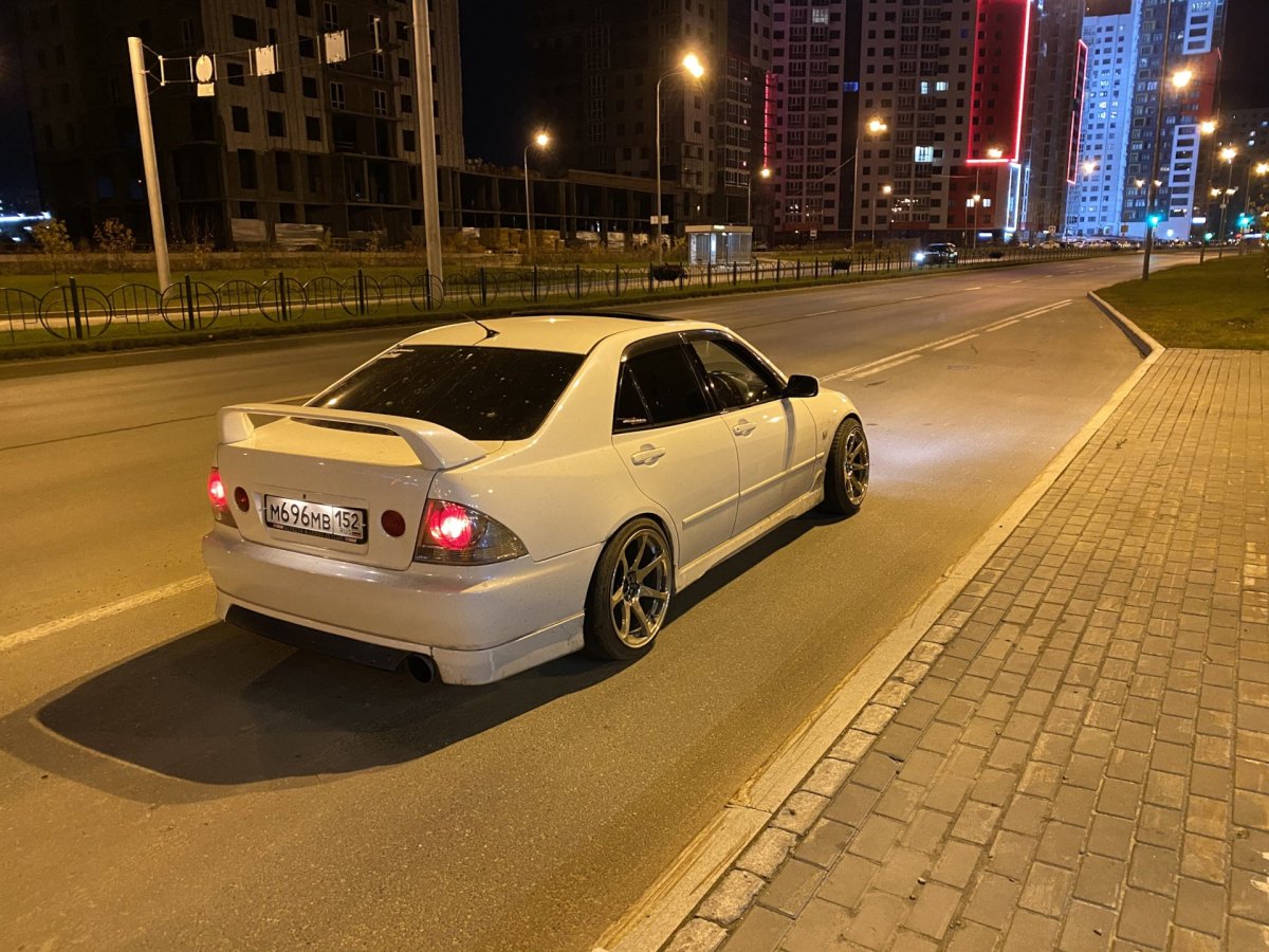 Toyota Altezza