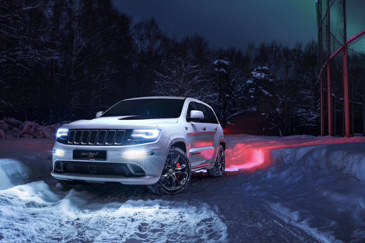 Jeep Grand Cherokee srt8