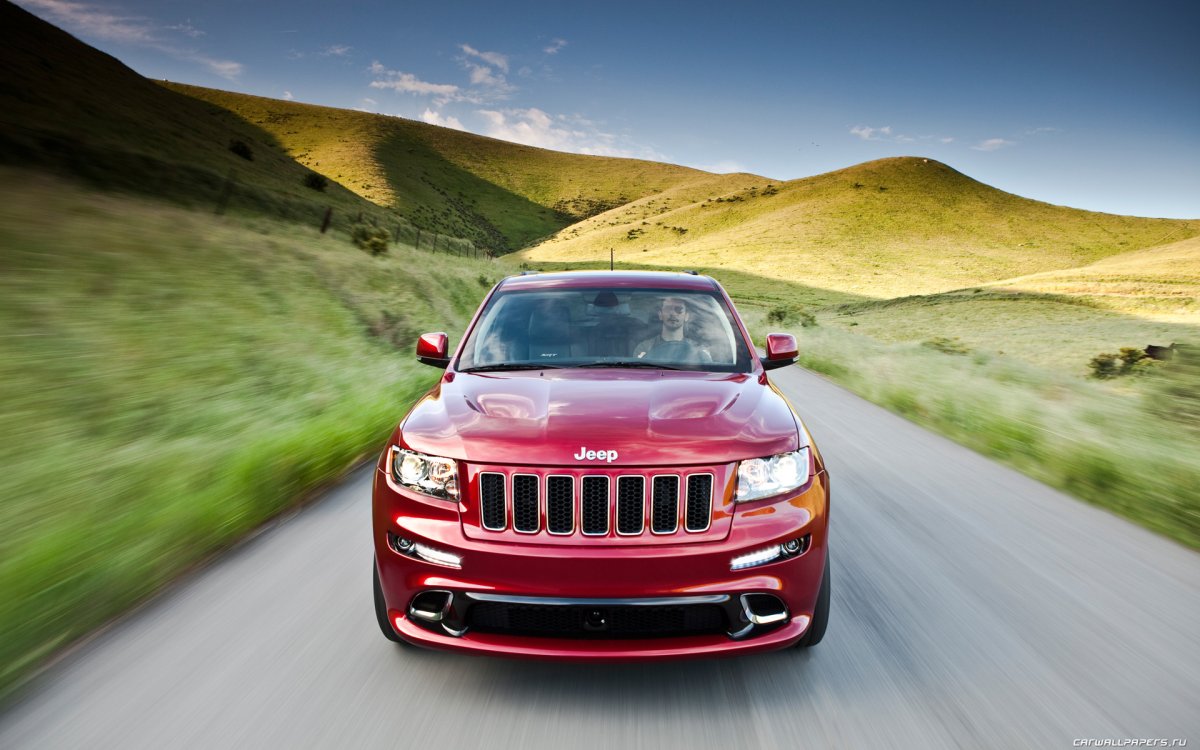 Jeep Grand Cherokee srt8 wk2
