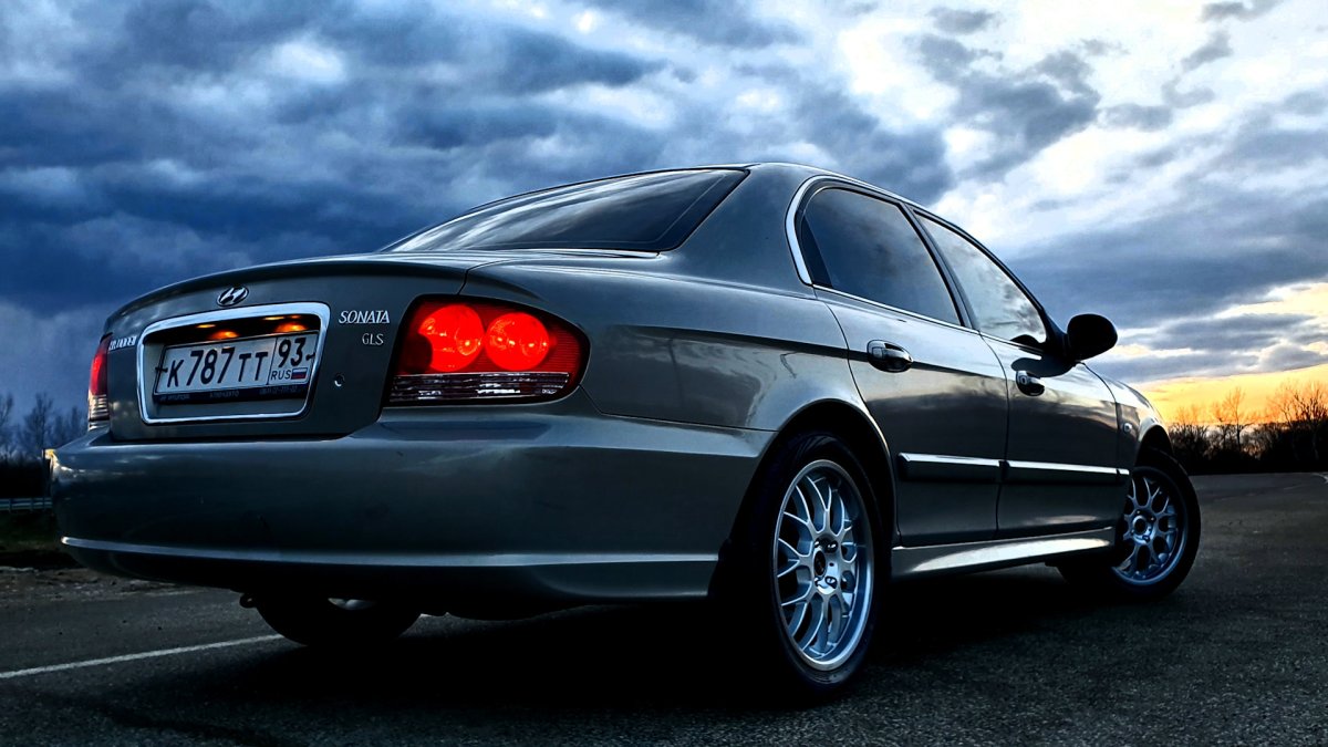 Sonata 4 EF