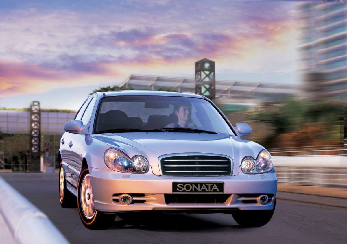 Hyundai Sonata EF 2001