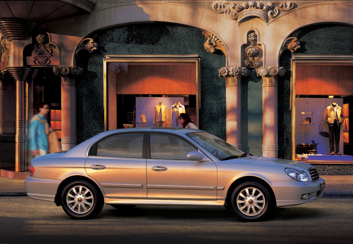 Hyundai Sonata EF 2001