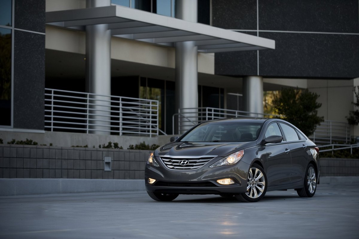 Hyundai Sonata 2013