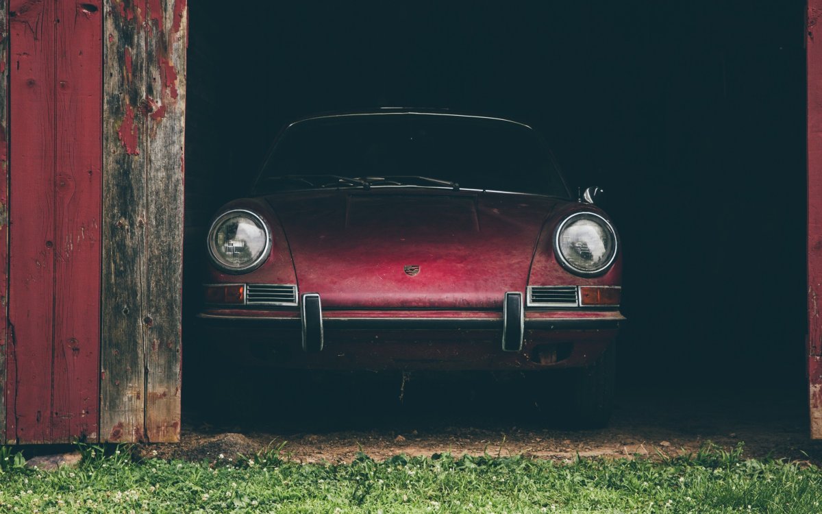 Порше 911 abandoned