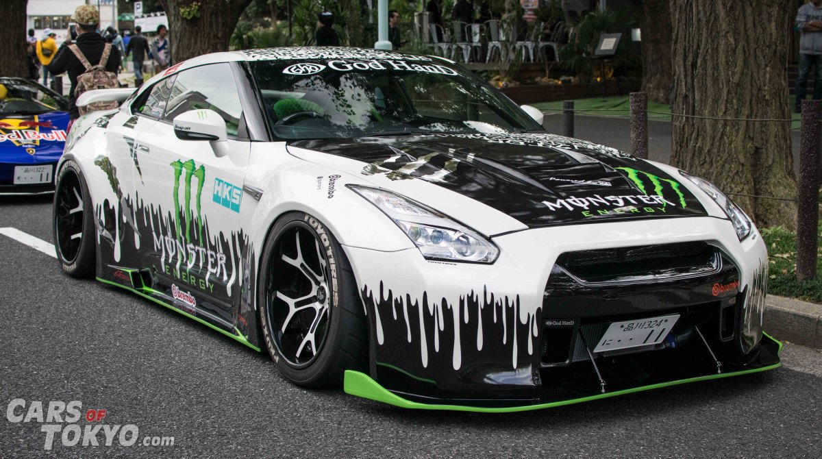 Nissan GTR r35 Monster Energy