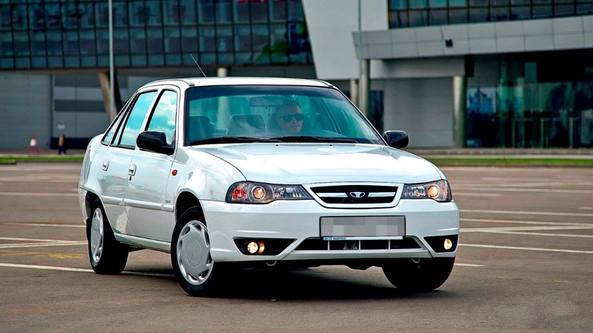 Daewoo Nexia 4