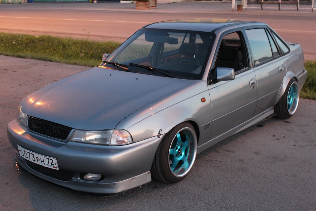 Daewoo Nexia стэнс