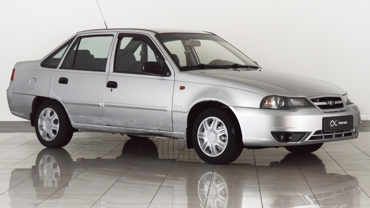 Машина Daewoo Nexia 2
