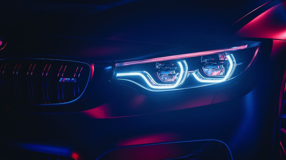 BMW m4 Headlight 4k