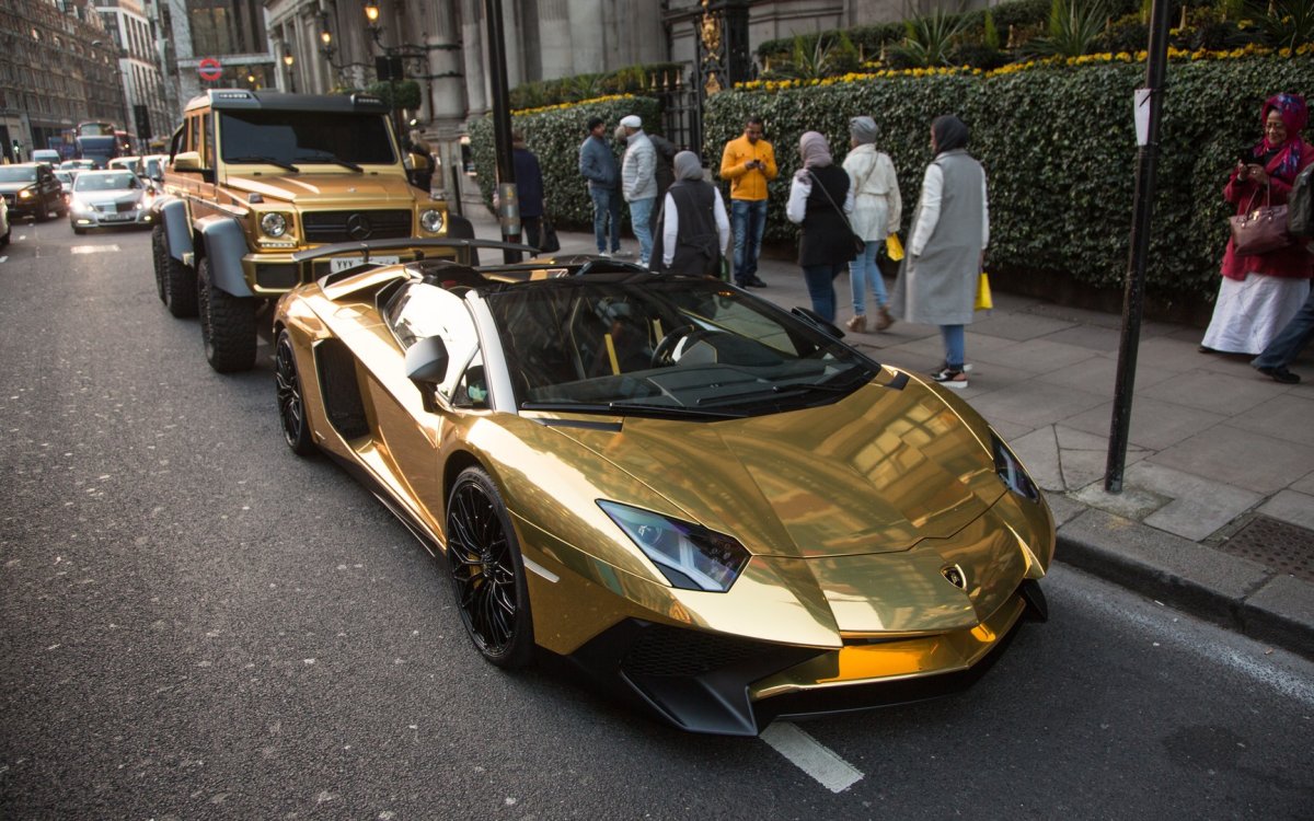 Шейха.араба.Lamborghini Aventador.