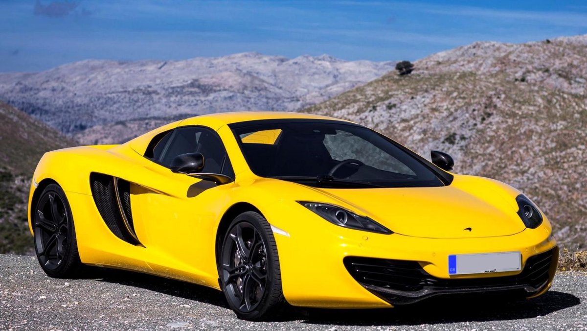 MCLAREN mp4-12c