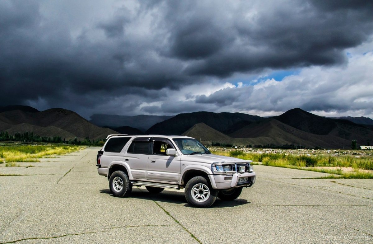 Toyota Hilux Surf (3g)