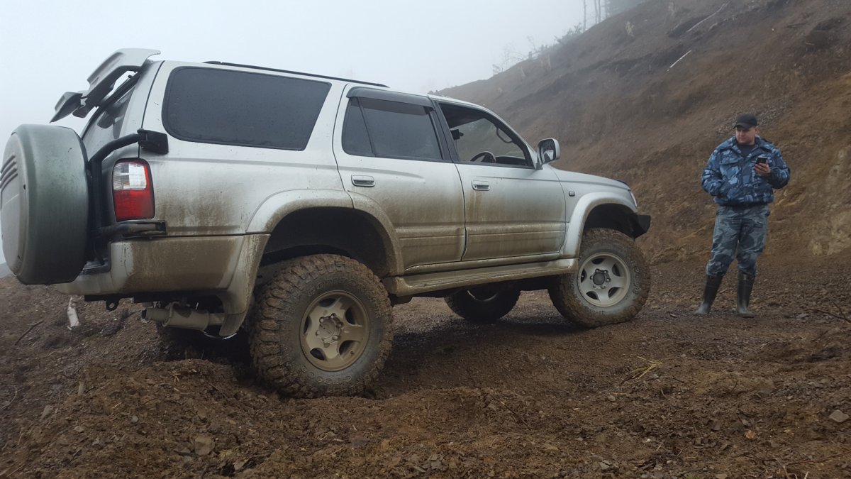 Toyota Hilux Surf 1984