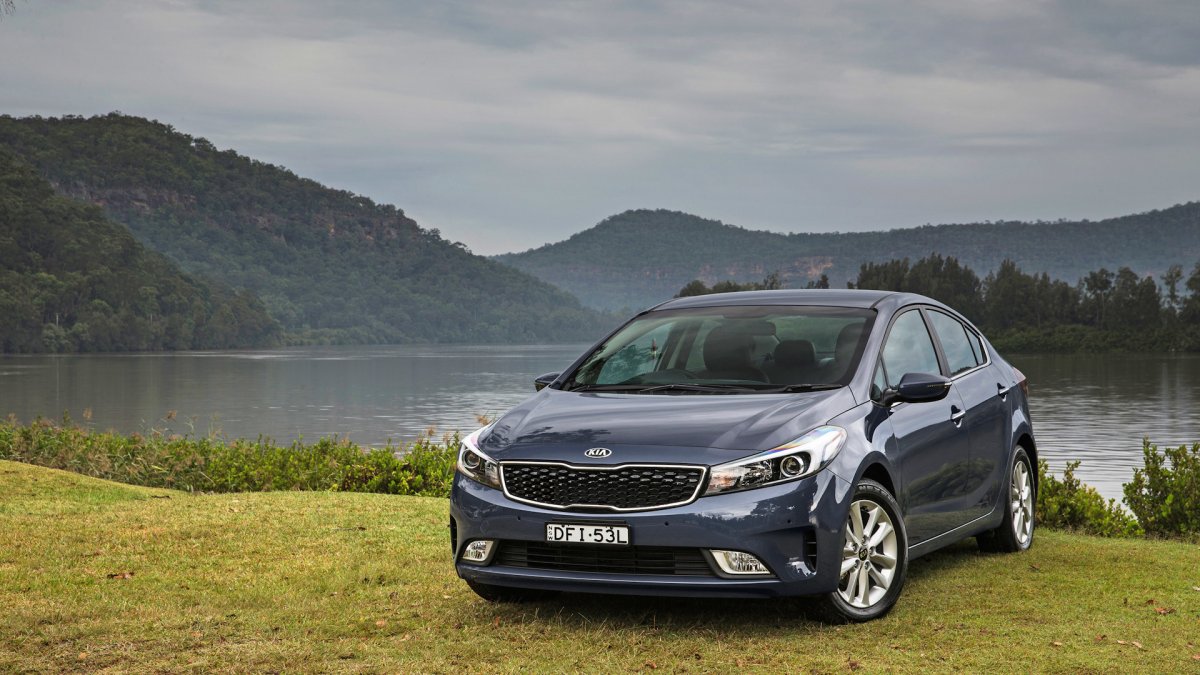 Машина Kia Cerato 2017