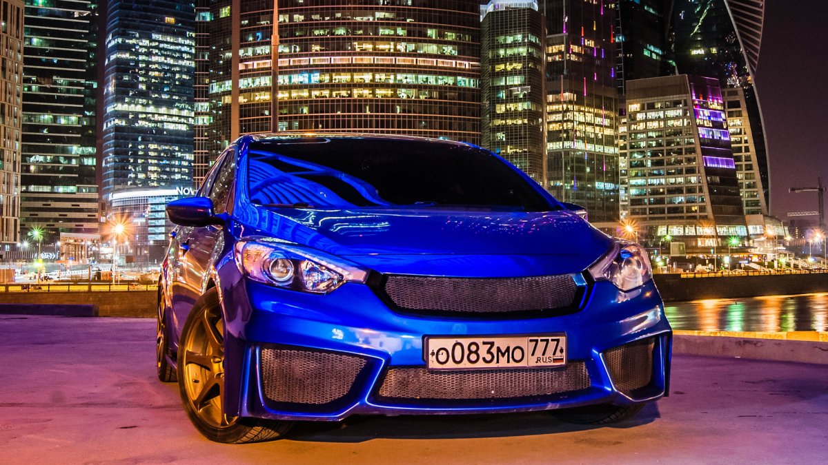 Kia Cerato фиолетовая