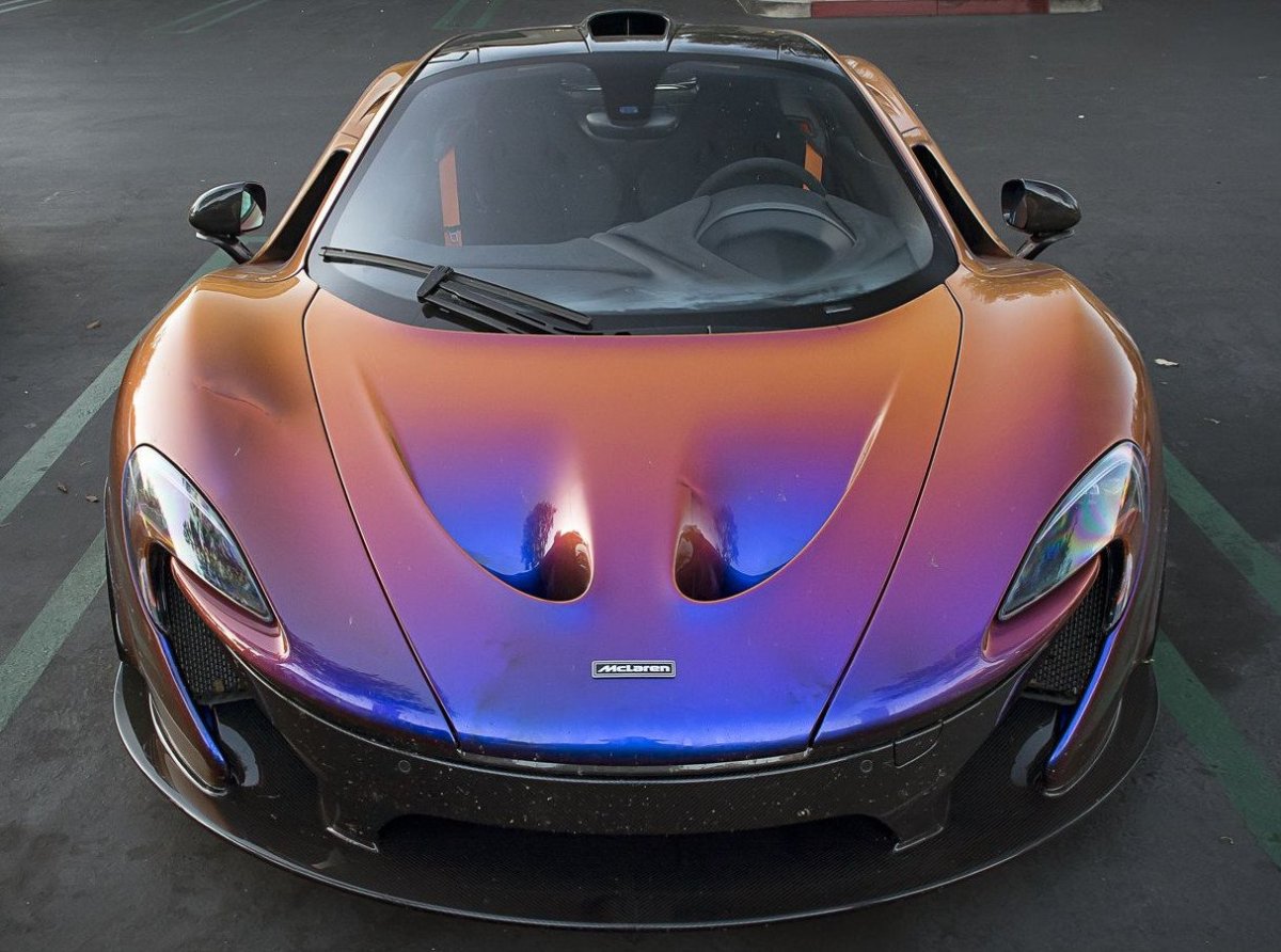 MCLAREN p1 хамелеон