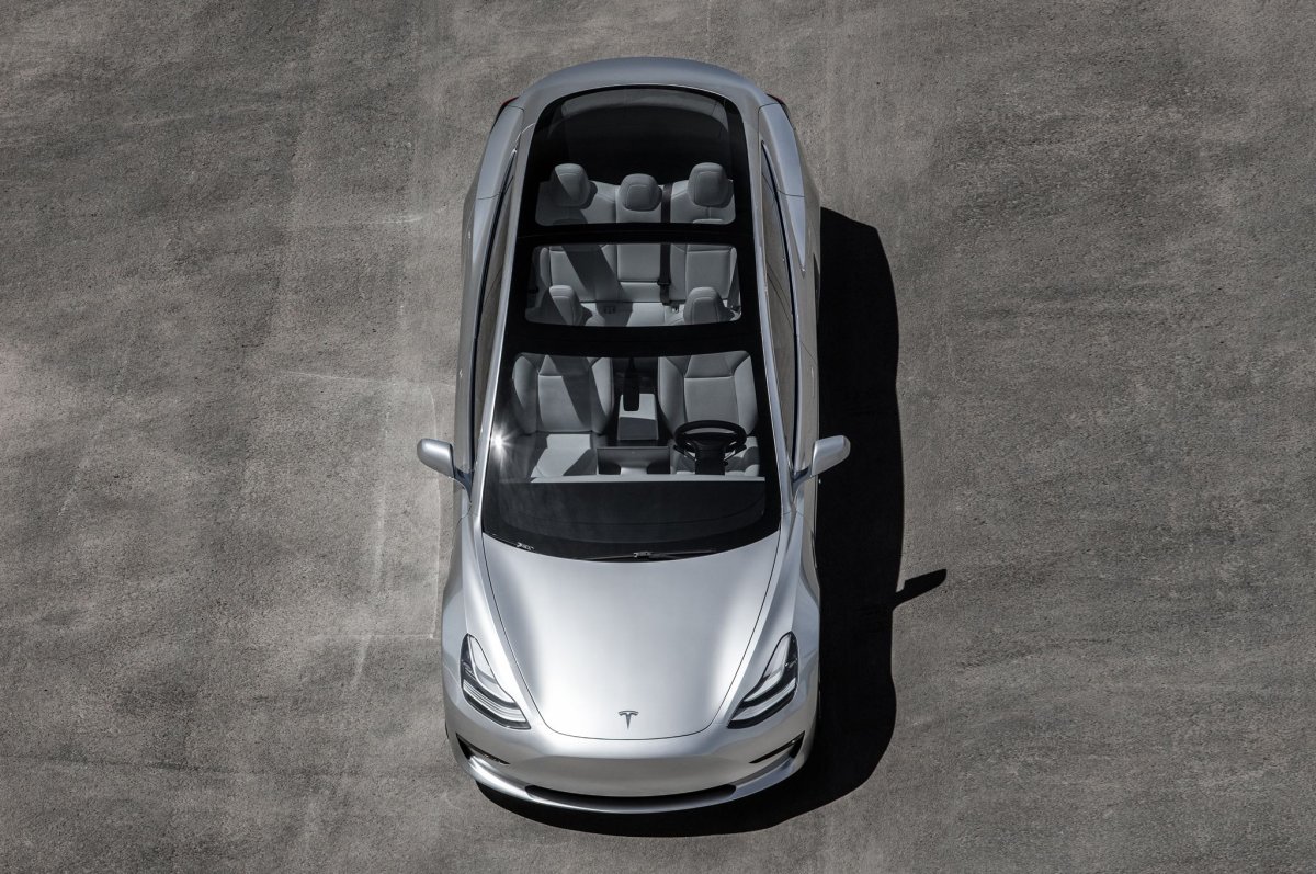 Tesla model 3 2016