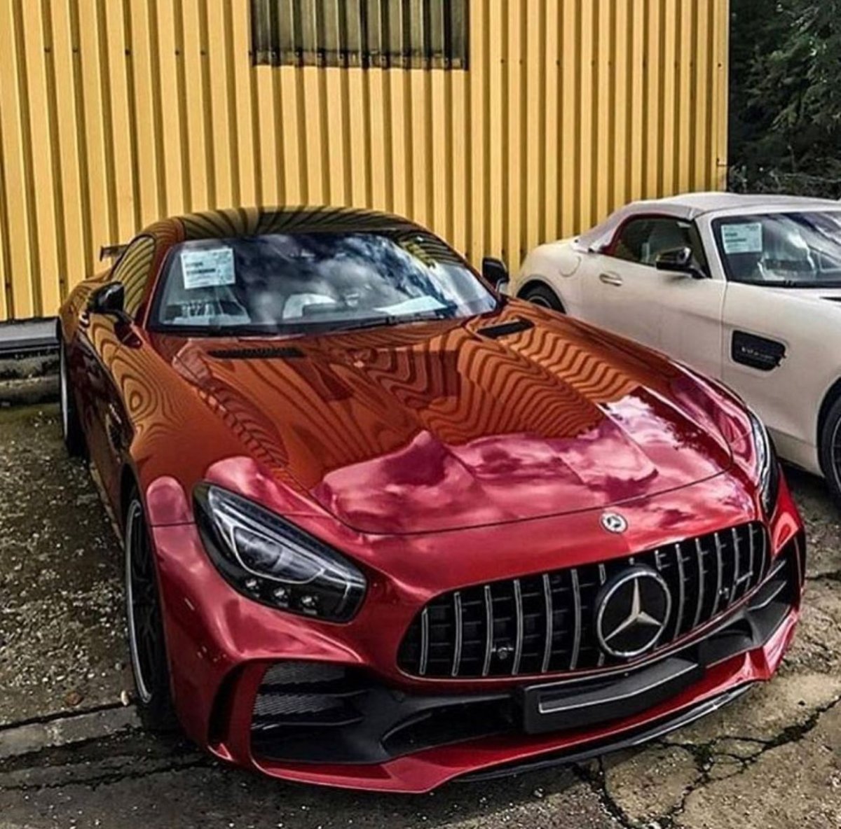 Mercedes AMG gt Red Chrome