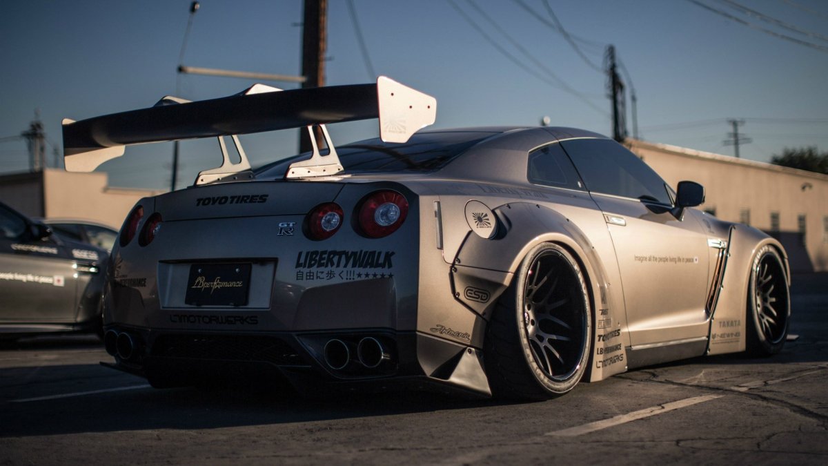 Nissan GTR Liberty walk White