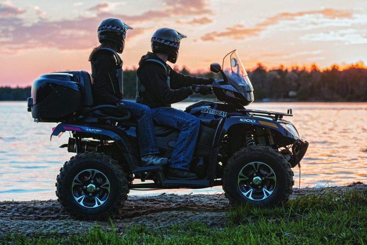 Arctic Cat Alterra TRV 1000 XT