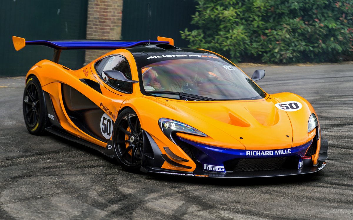 MCLAREN p1 GTR 2015