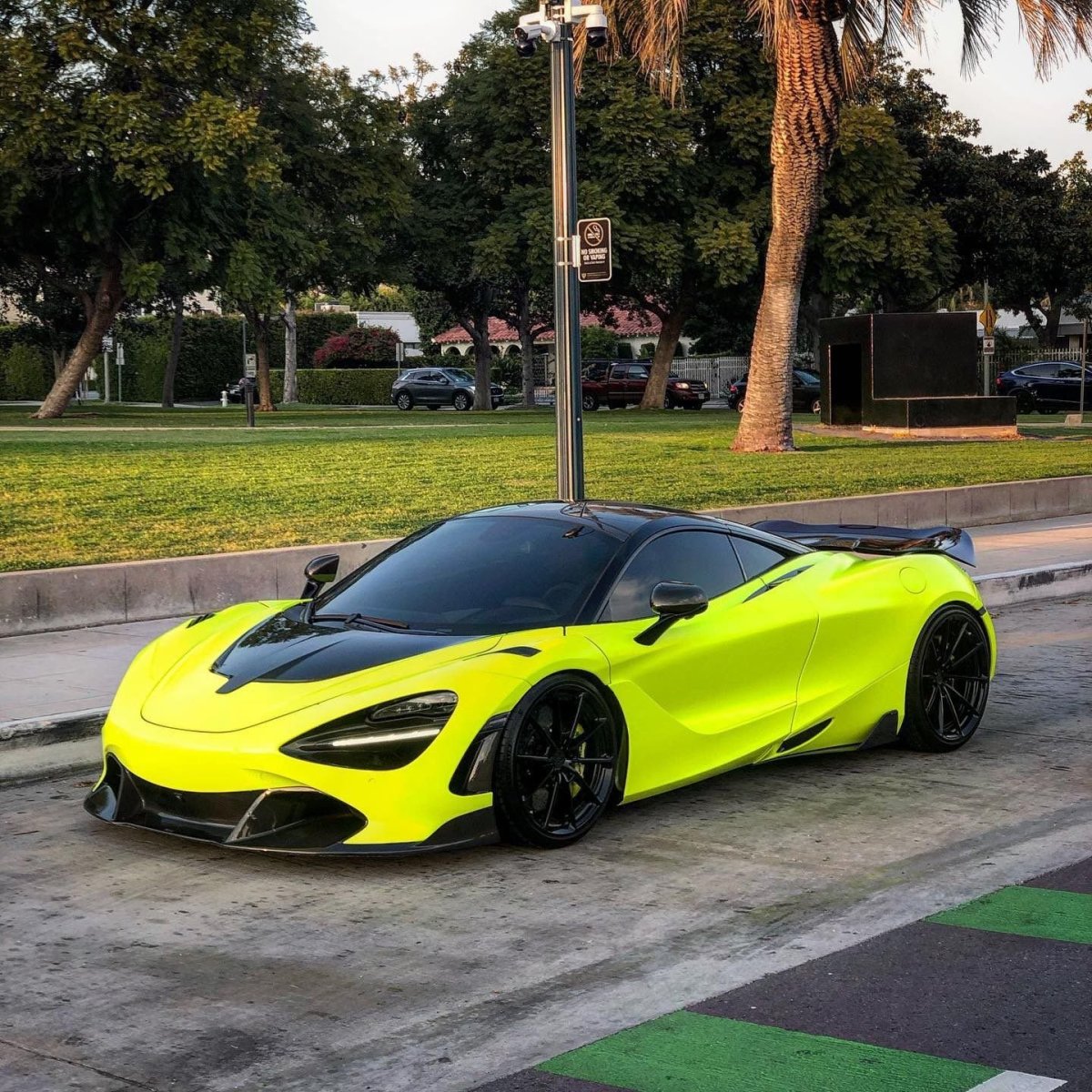 Макларен 720s