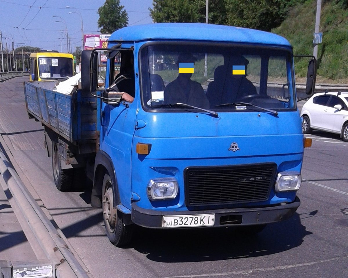 Грузовик авиа 31