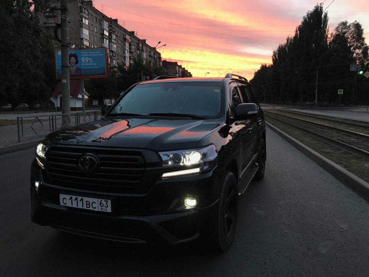 Land Cruiser 200