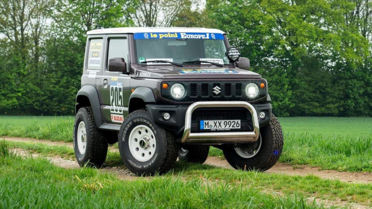 Suzuki Jimny 4