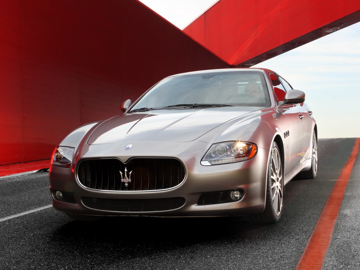 Maserati Quattroporte Sport gt s 2009