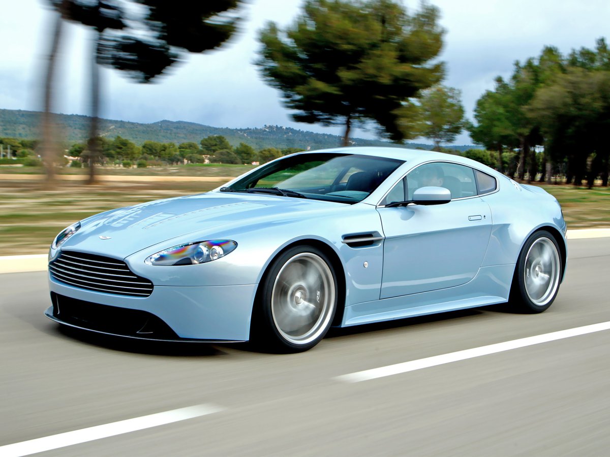 Aston Martin Vantage 2007