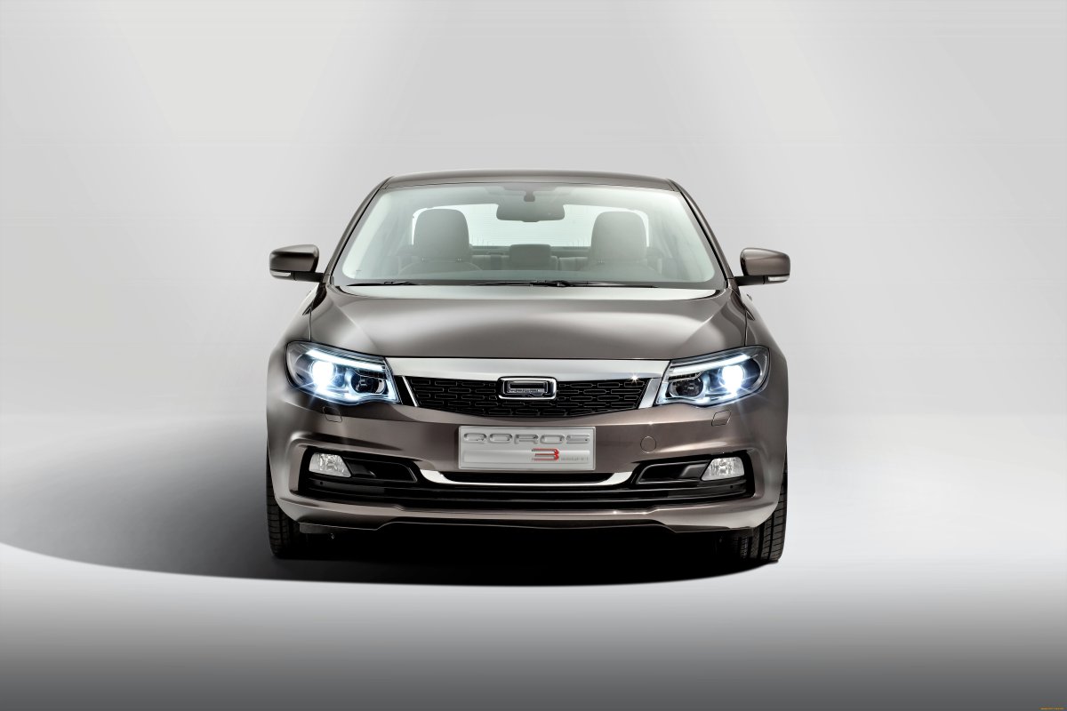 Китайская машина Qoros