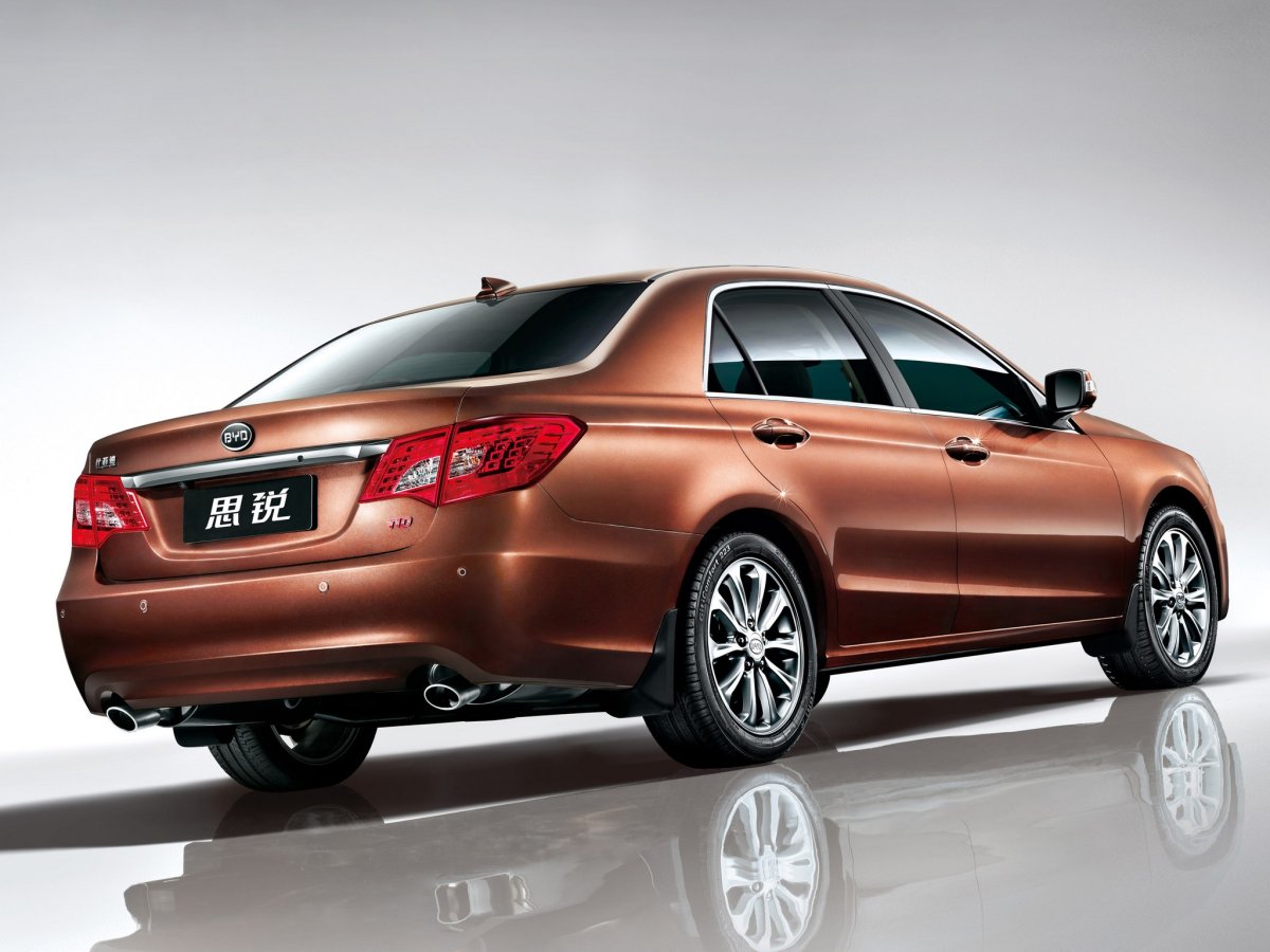 BYD b3