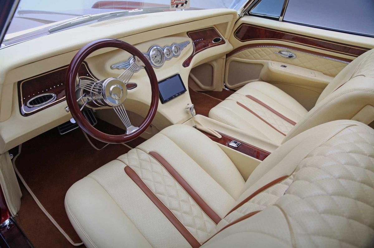 Buick Riviera 1965 Interior
