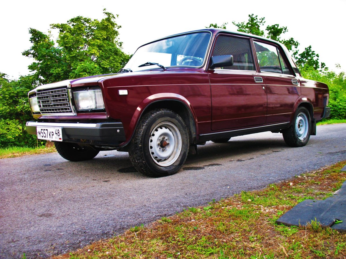 Лада 2107 (ВАЗ 2107)