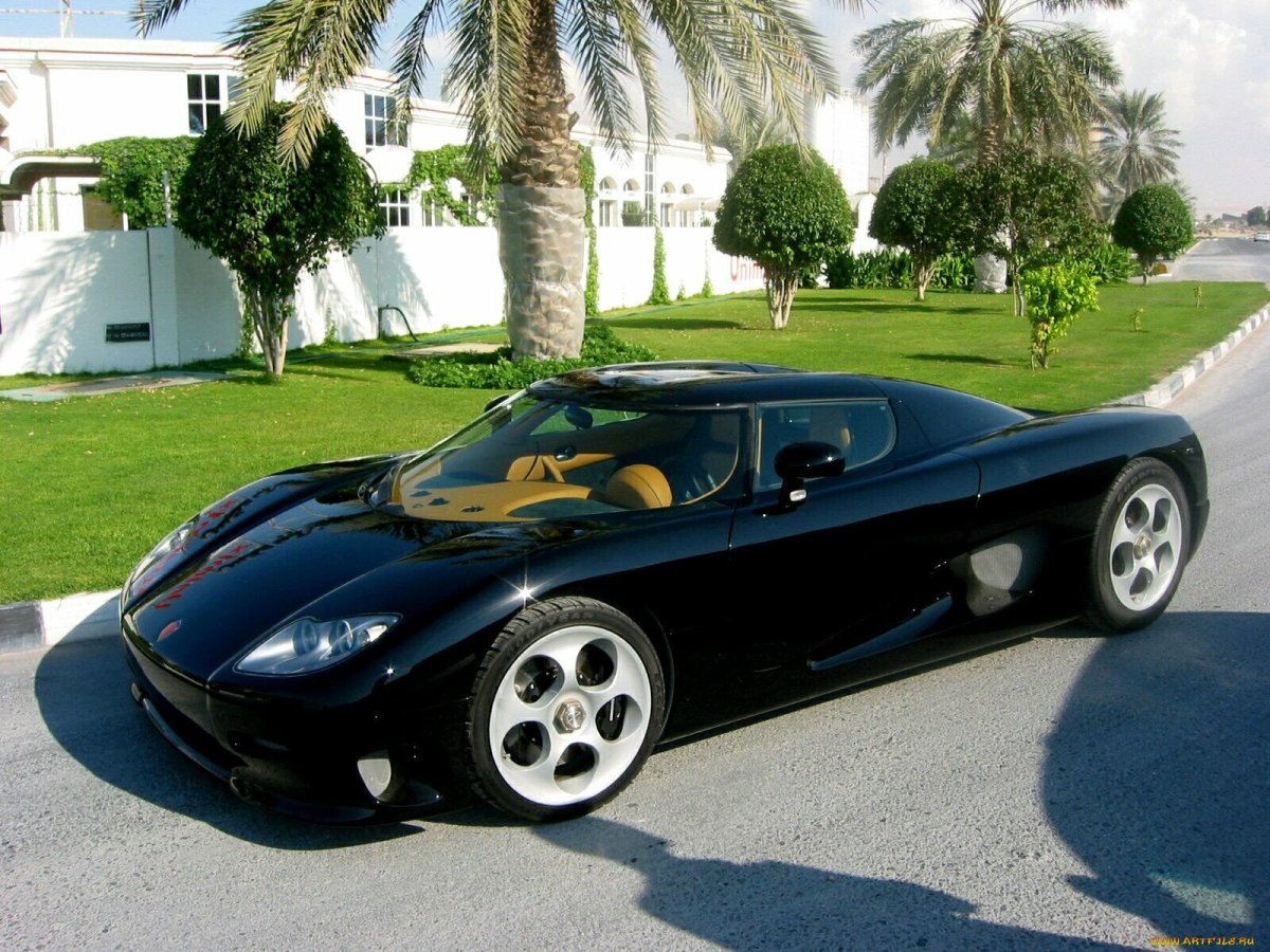 Koenigsegg cc8s Black