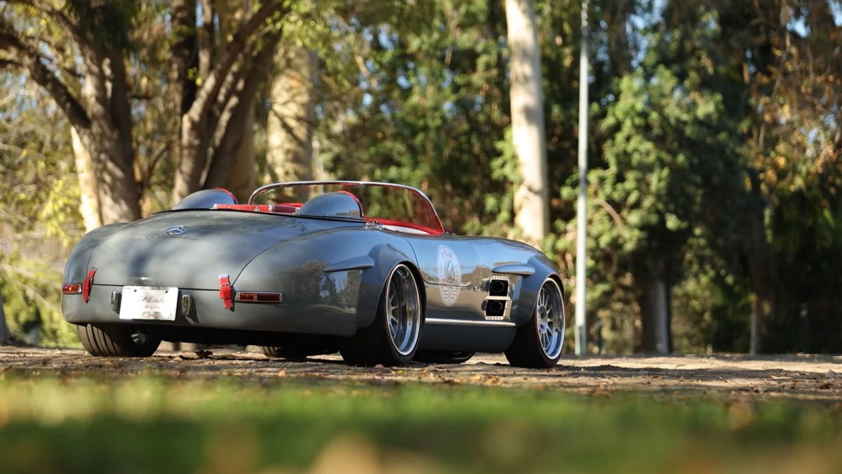 Mercedes-Benz 300 SL Speedster