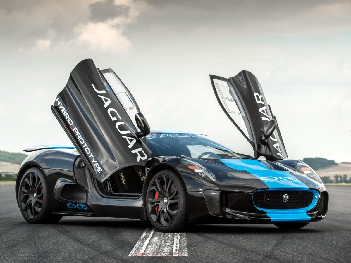 Jaguar c-x75 Hybrid Supercar Prototype 2013