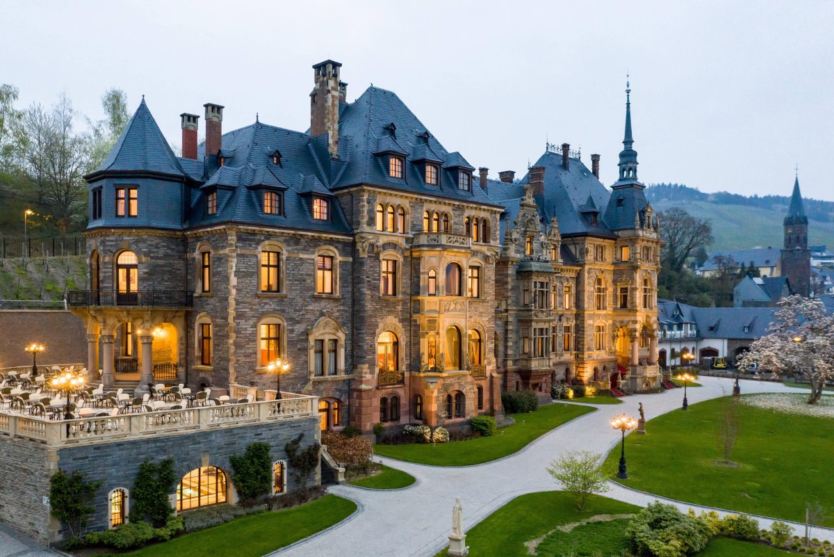 Замок отель Schloss