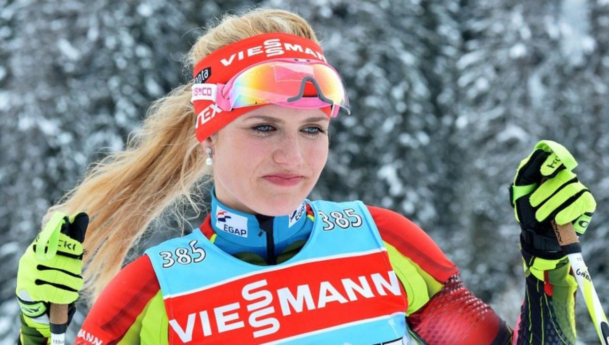 Габриэла Соукалова биатлон