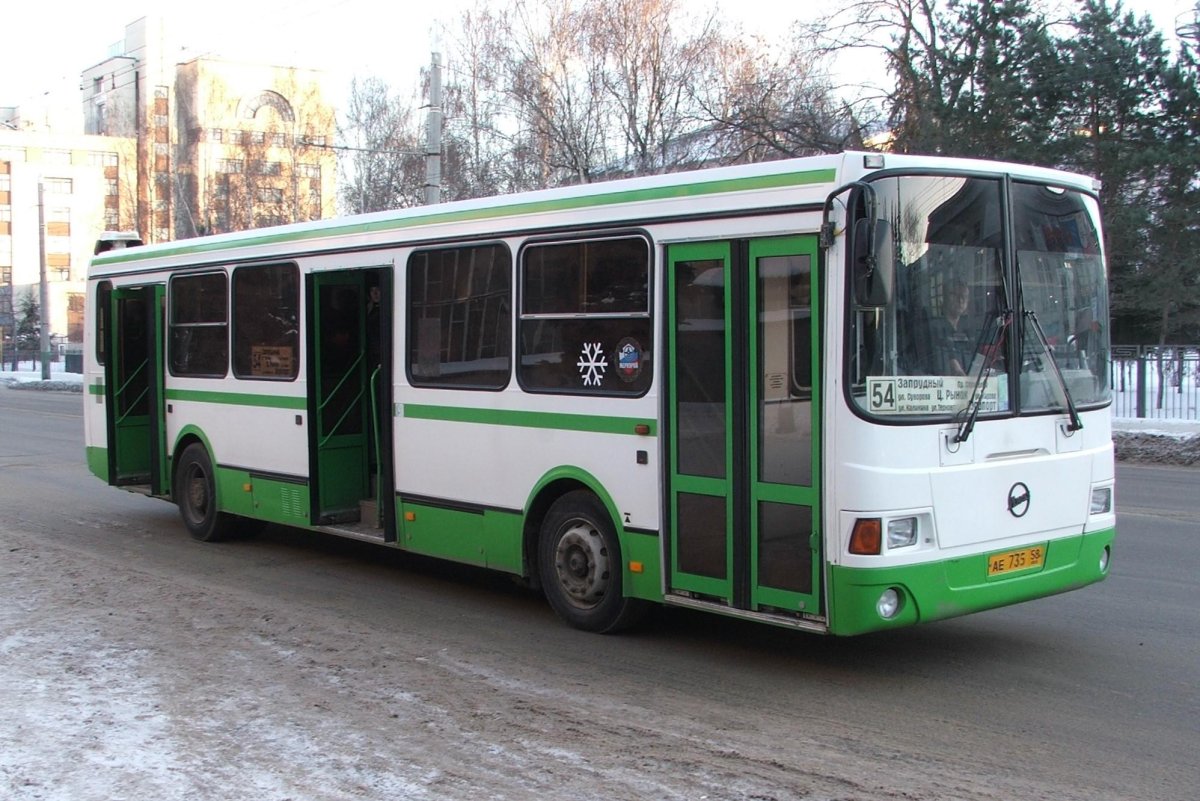 ЛИАЗ-5256 автобус