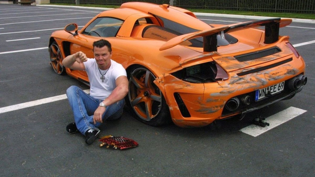 Porsche Carrera gt пол Уокер