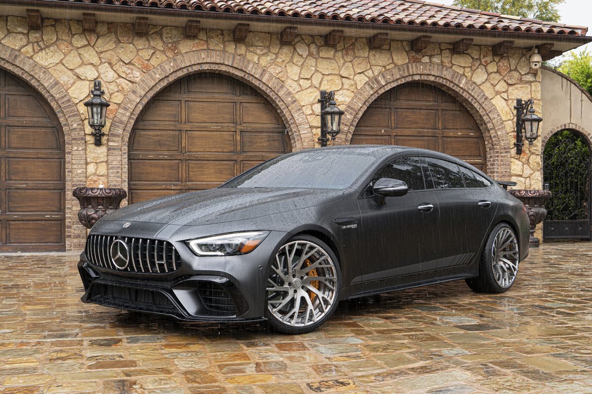 Mercedes AMG gt 63 s