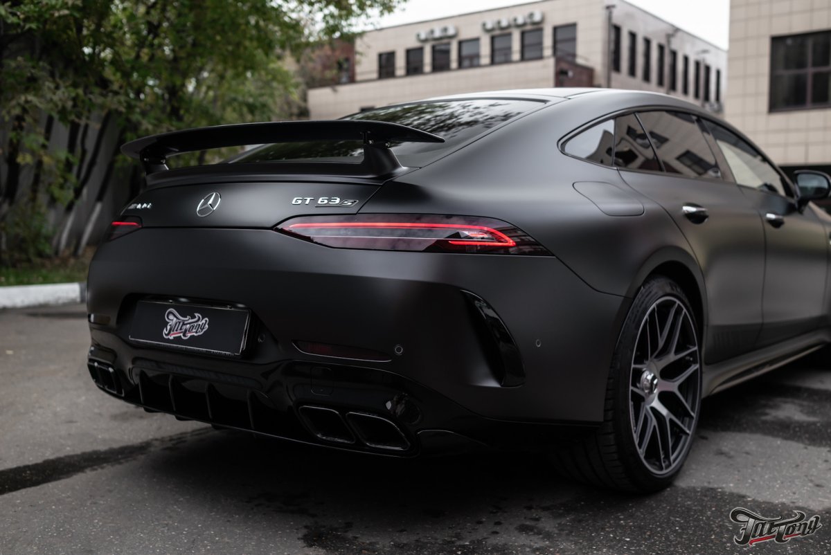 Мерседес АМГ gt 63 s черный