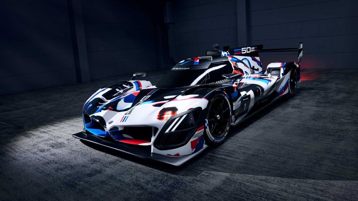 IRACING BMW M Hybrid v8