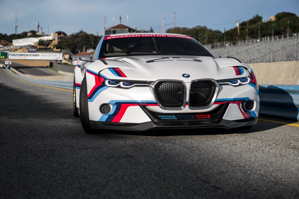 BMW 3.0 CSL hommage r