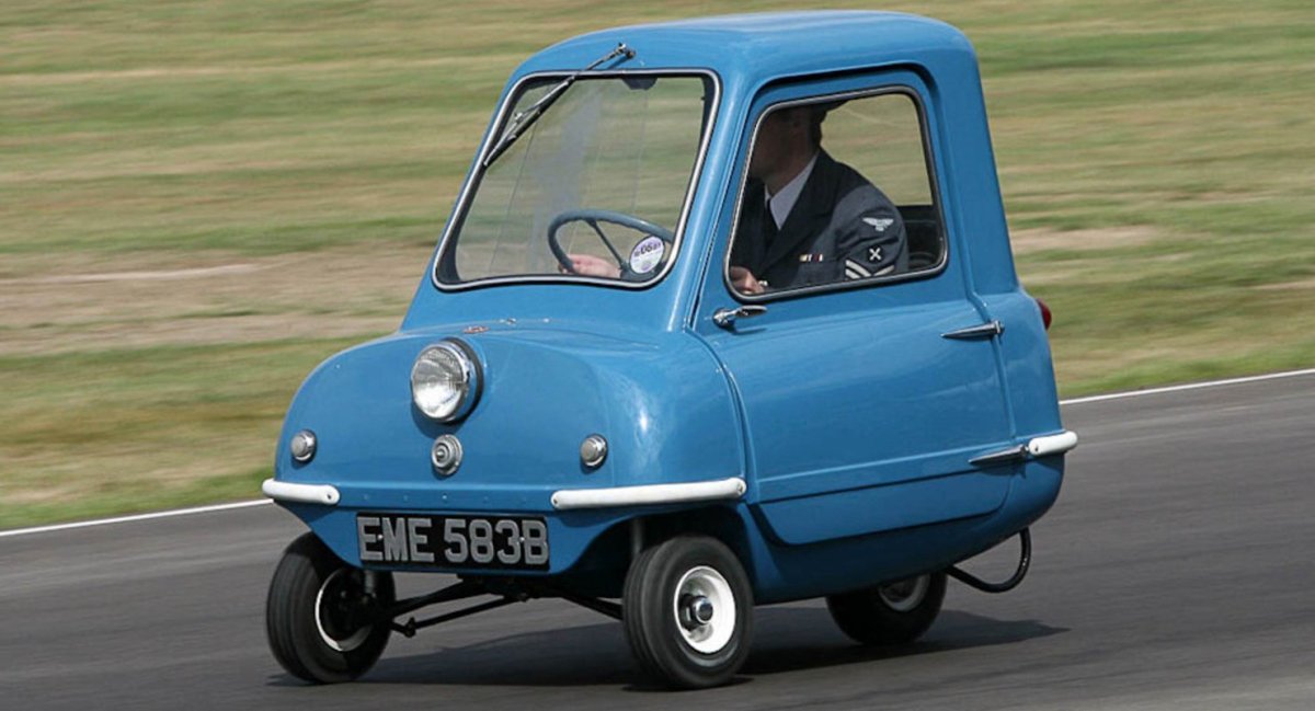 Трехколесный Peel p50