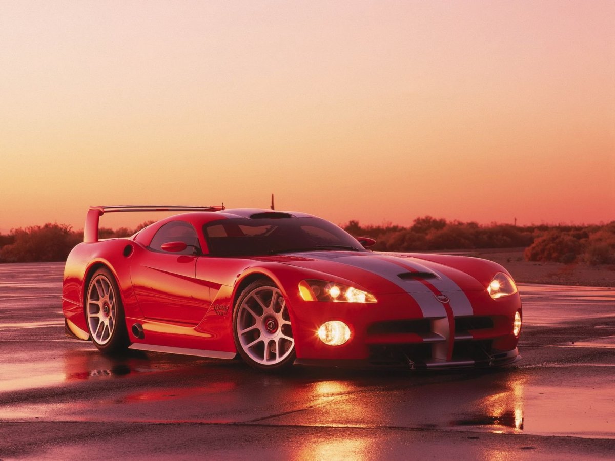 Dodge Viper 1
